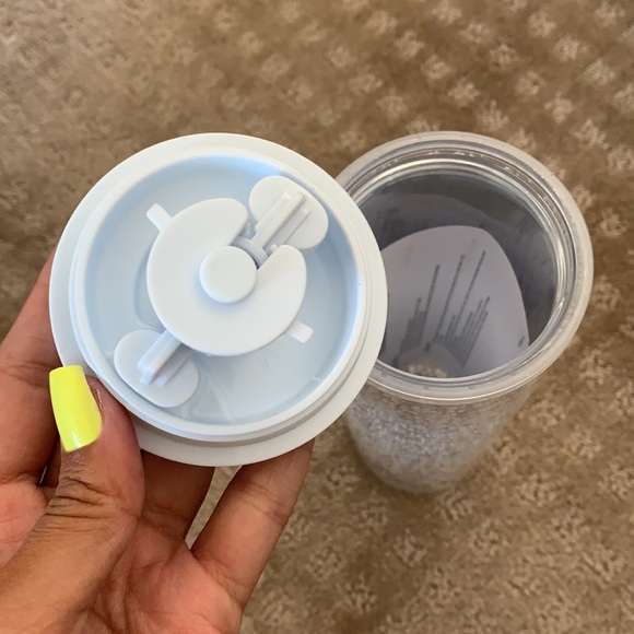 Starbucks Silver Tumbler Brand New - Picture 4 of 5